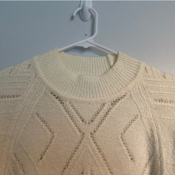 Express Textured Balloon Sleeve Sweater, Cream – Women’s Medium - Picture 3 of 5